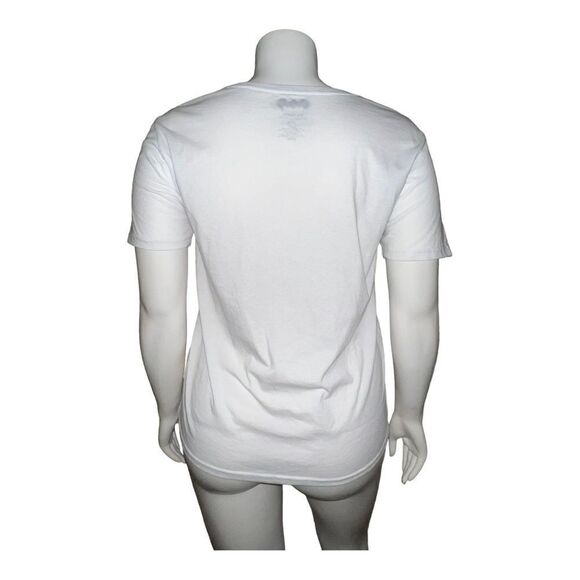 Batman & Minions Lot of 2 Shirts White Patriotic Gray Peace Juniors 2XL 19 EUC - Picture 3 of 12